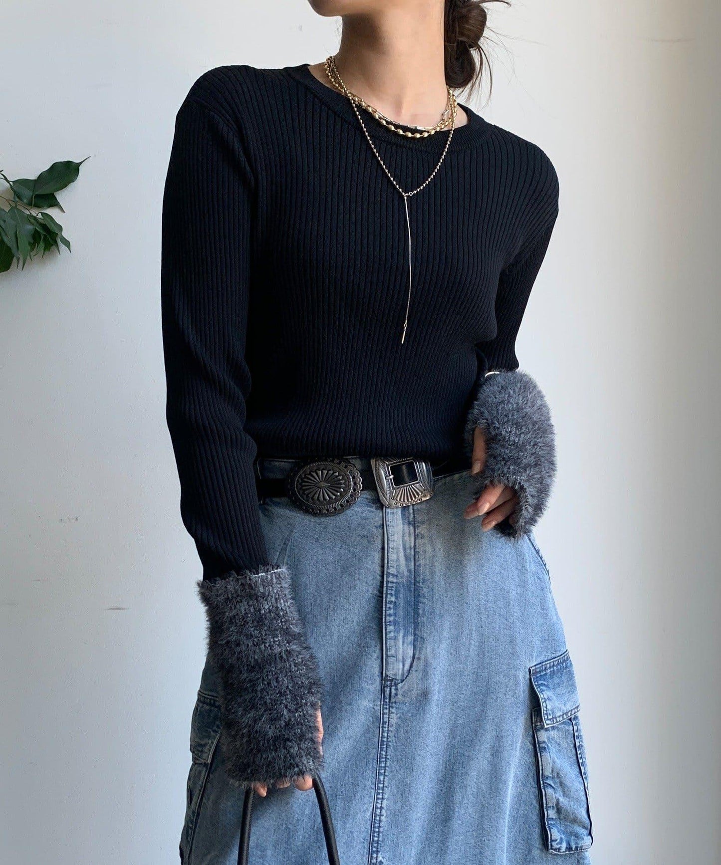 拼接長絨指洞羅紋針織衫