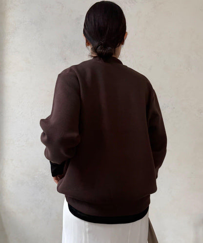 繡花字母針織上衣