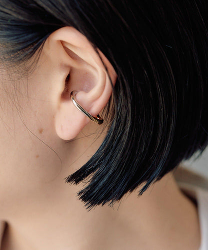 《スターリングシルバー使用》雙色變形圈式耳夾