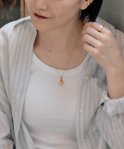 《スターリングシルバー使用》金色蘋果項鍊