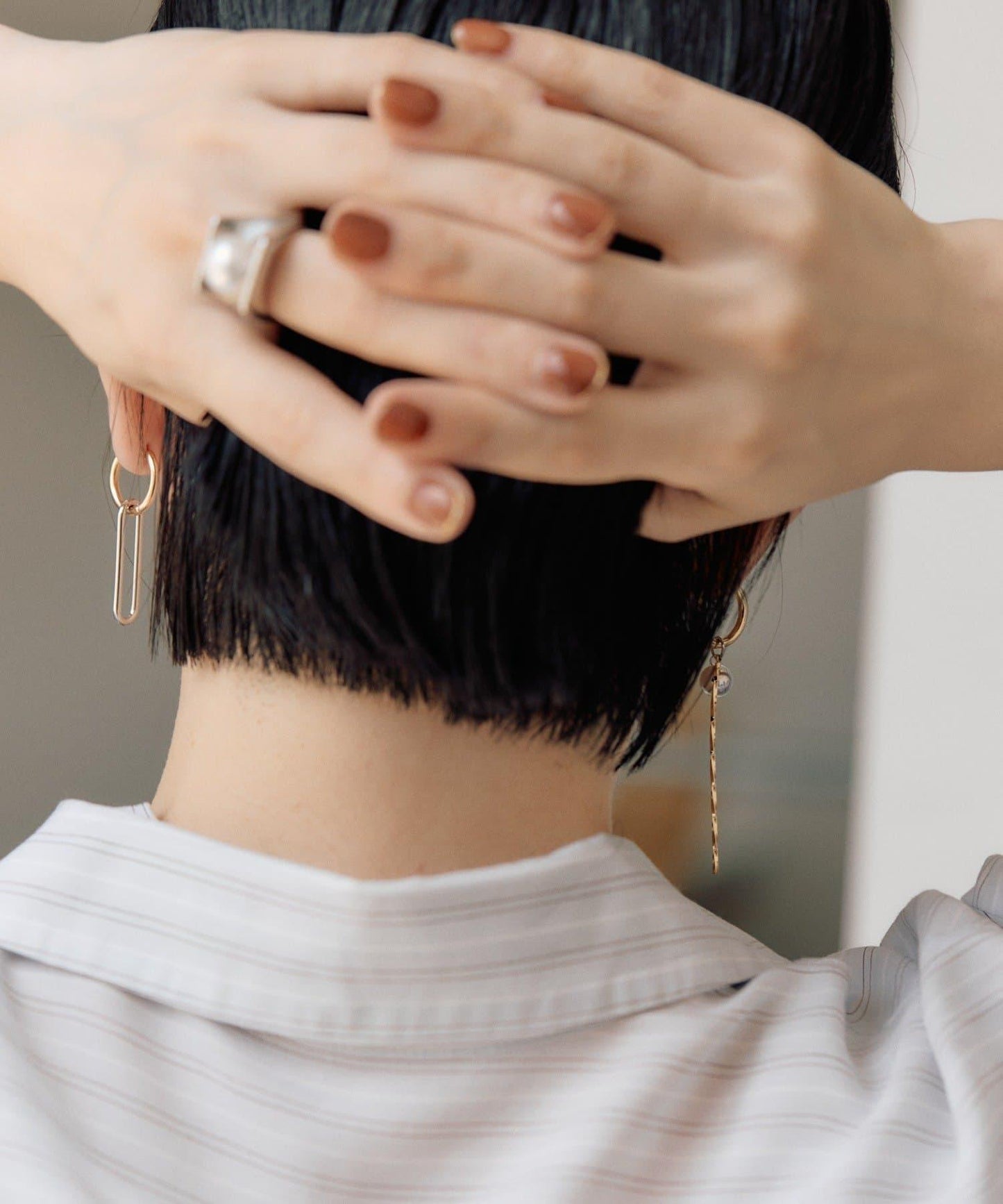 可更換式圈形耳環