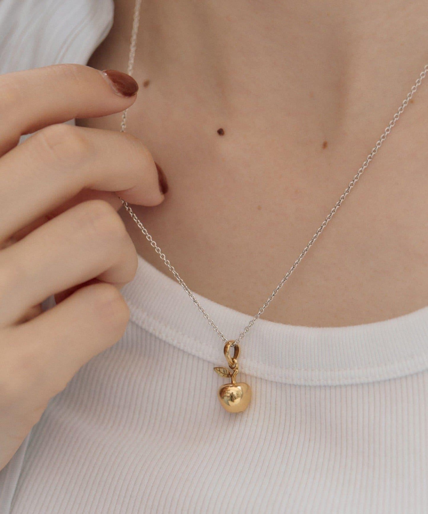 《スターリングシルバー使用》金色蘋果項鍊