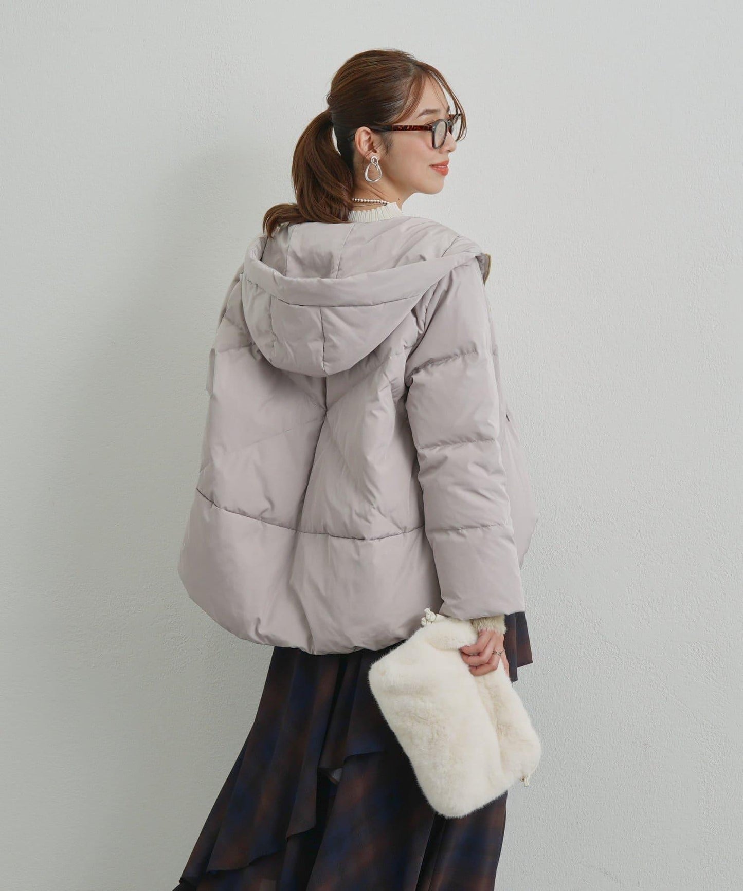 《ふんわり暖か》TENDER CLOTH連帽羽絨服