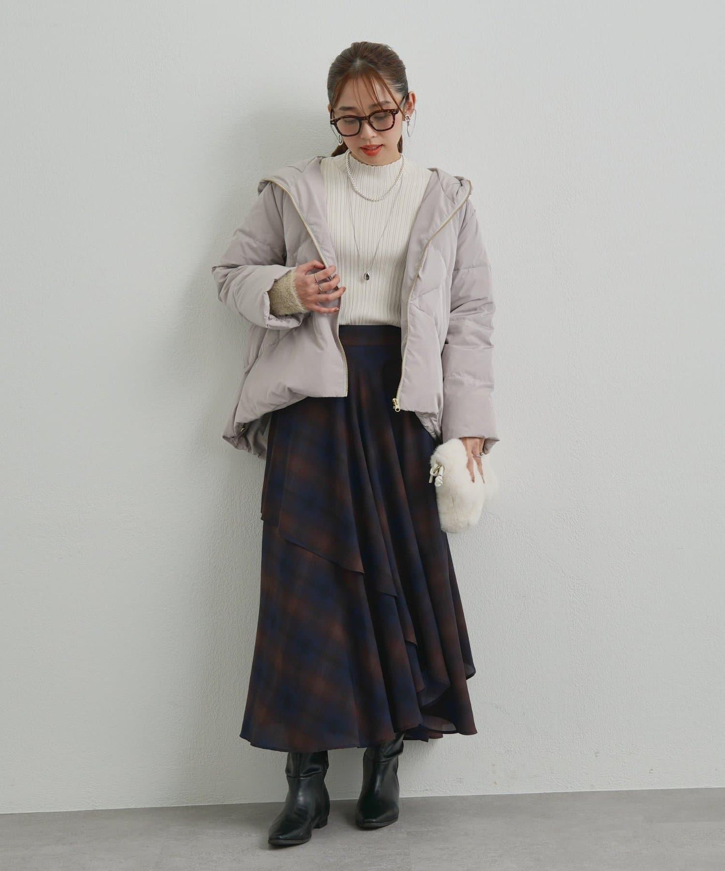 《ふんわり暖か》TENDER CLOTH連帽羽絨服