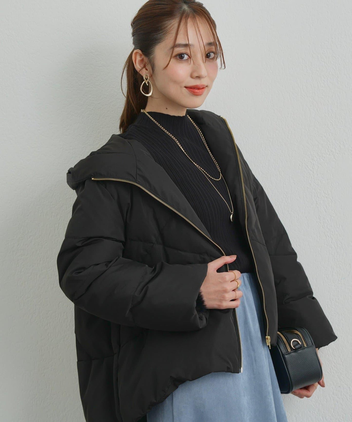《ふんわり暖か》TENDER CLOTH連帽羽絨服