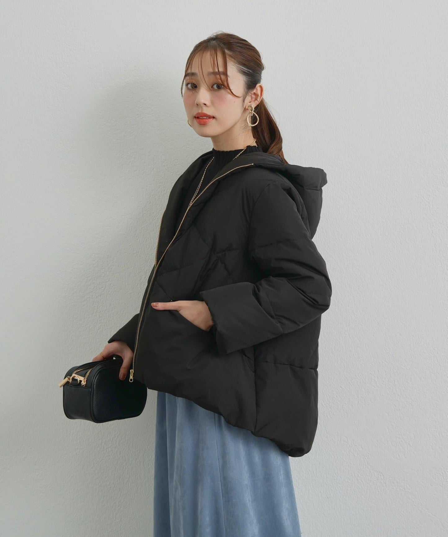 《ふんわり暖か》TENDER CLOTH連帽羽絨服