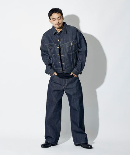 限定 Lee × Chah Chah 直筒牛仔褲