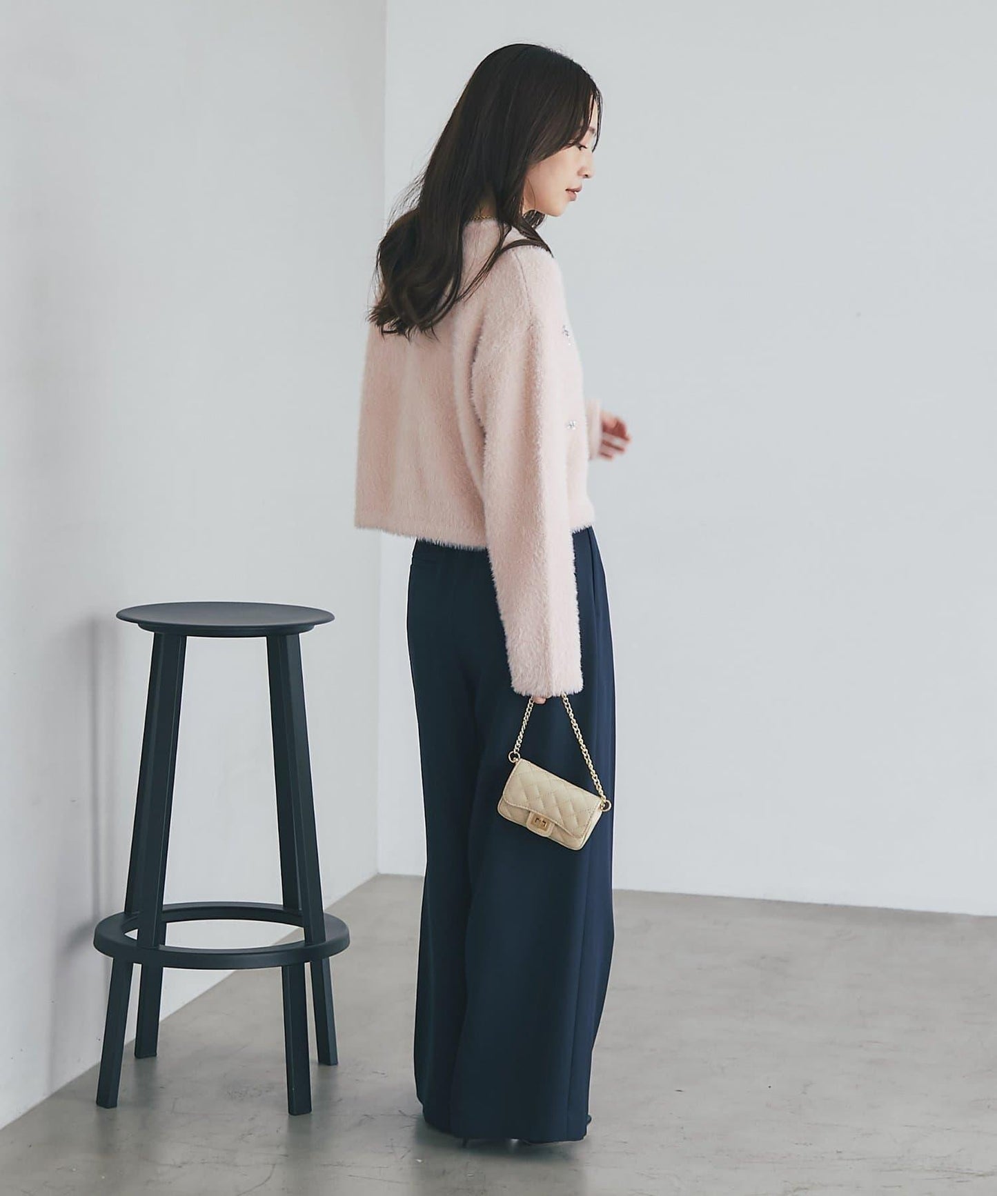 配腰帶寬鬆長褲