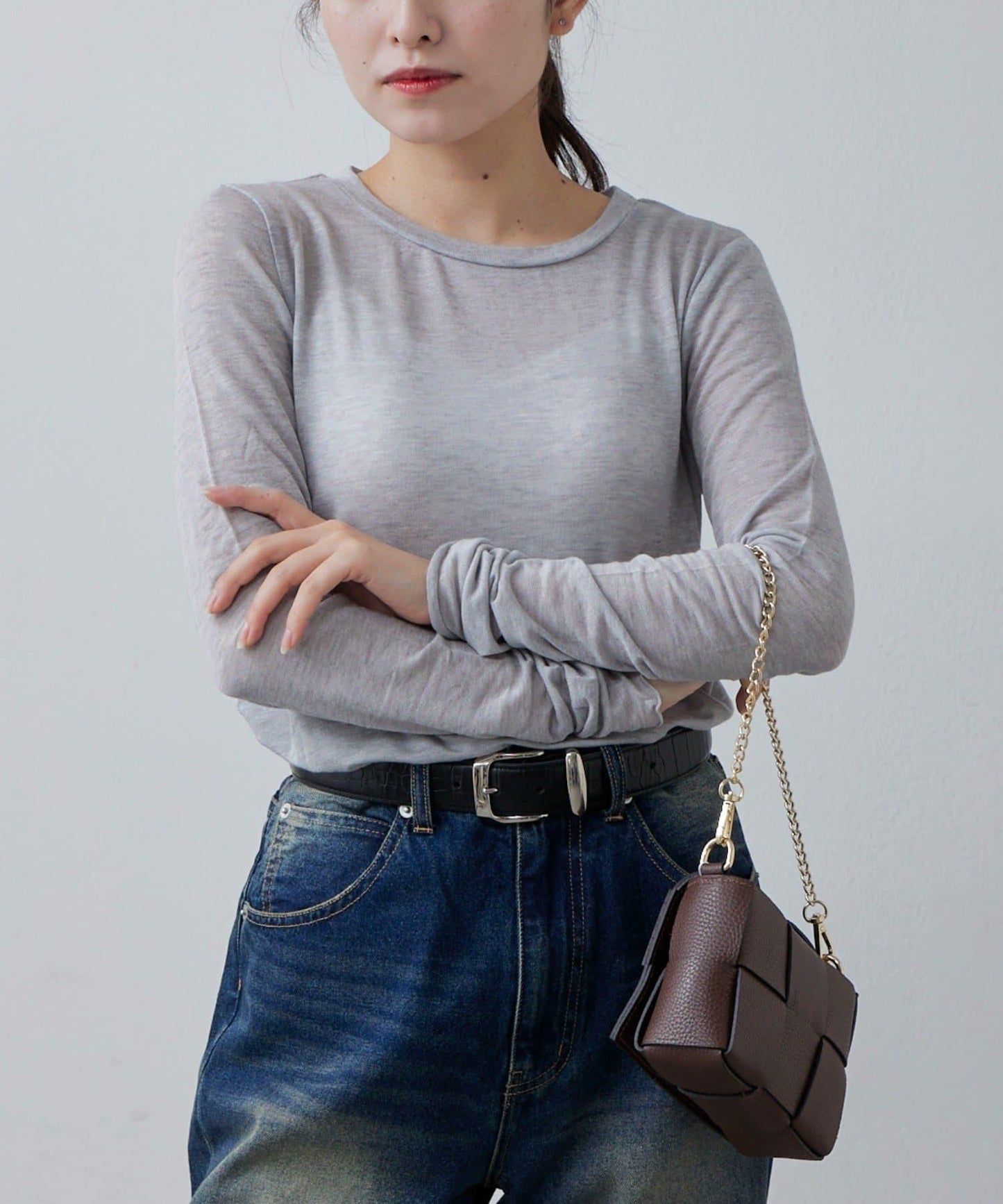 羊絨柔軟圓領針織衫