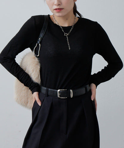 羊絨柔軟圓領針織衫