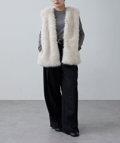 羊絨柔軟圓領針織衫