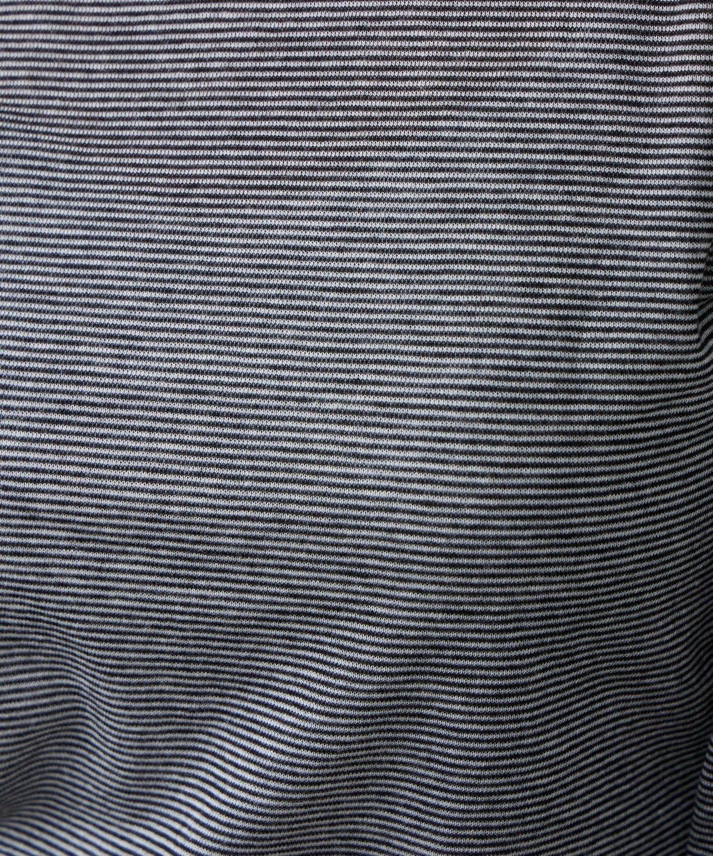 羊絨柔軟圓領針織衫