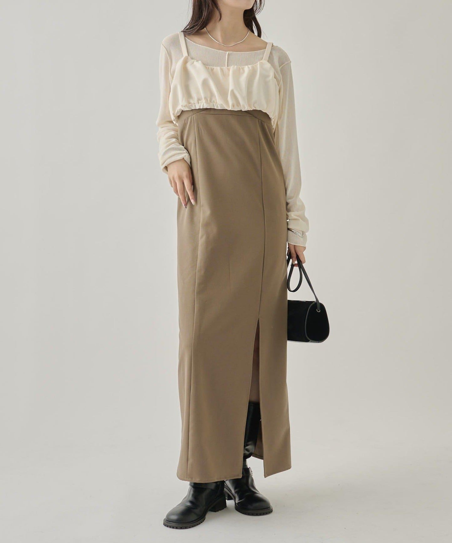 褶皺吊帶背心套裝連衣裙