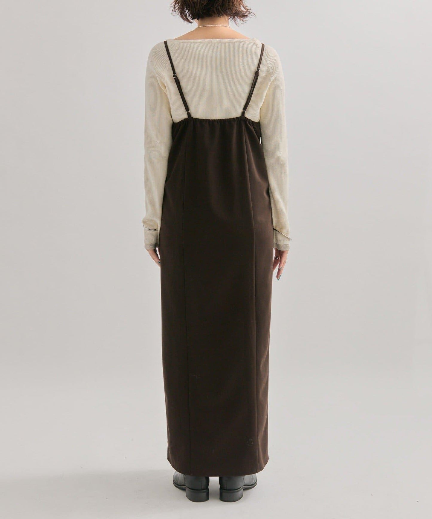 褶皺吊帶背心套裝連衣裙