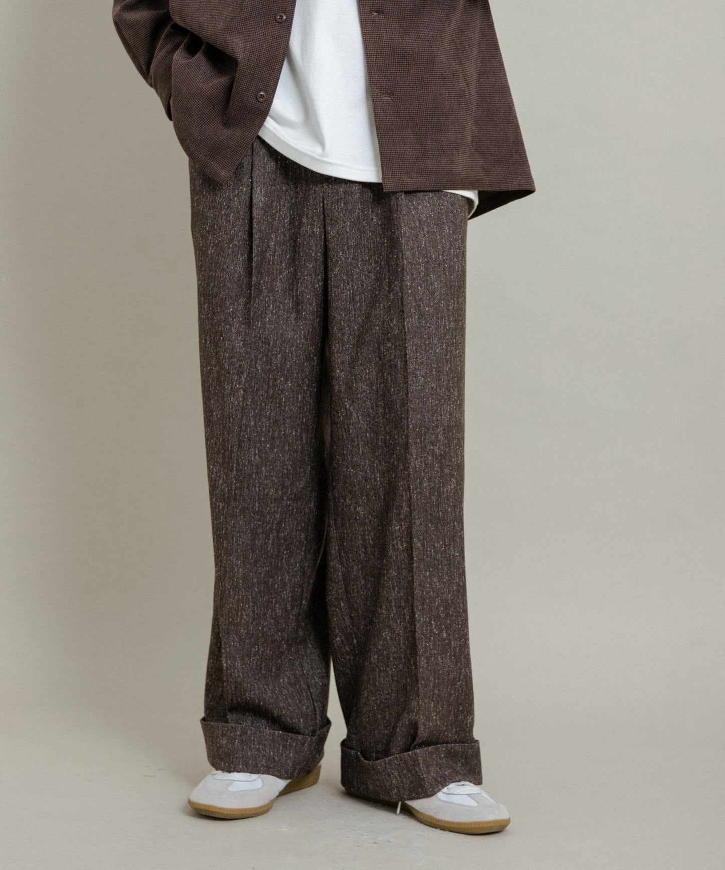 斜紋寬鬆雙褶西裝褲