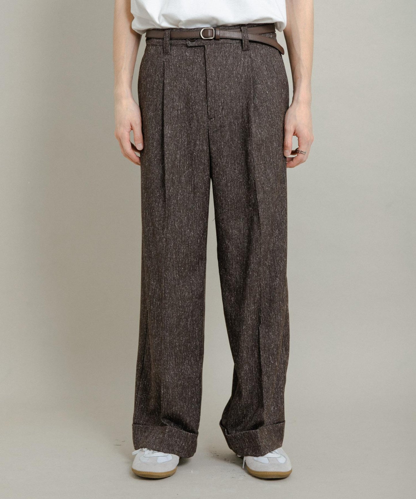 斜紋寬鬆雙褶西裝褲