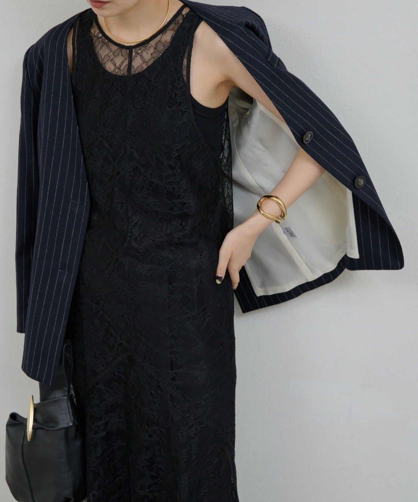 【近期開始】【加一件更顯華麗】【前後兩穿】蕾絲連衣裙