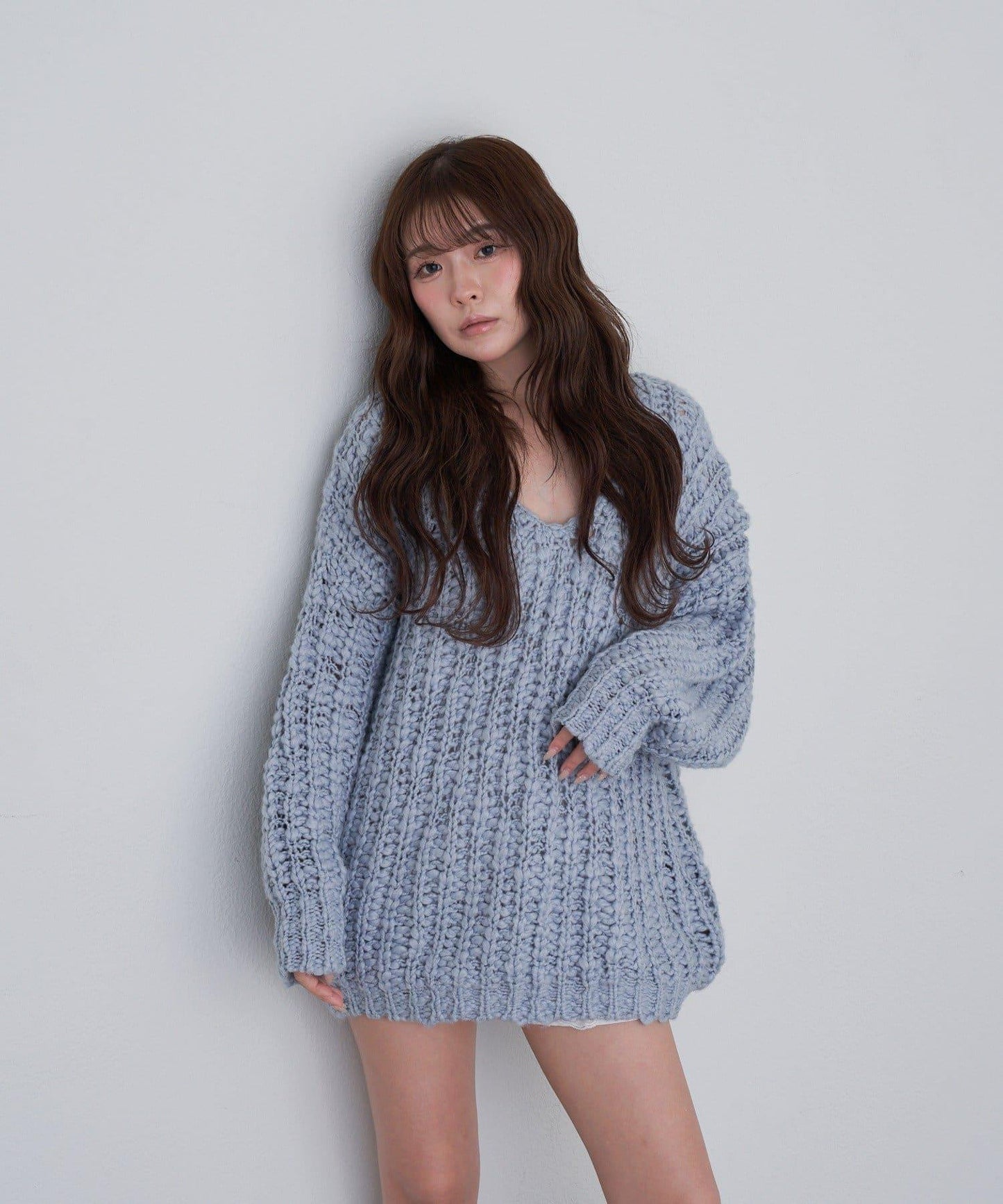 【RAY CASSIN】V領寬鬆針織衫