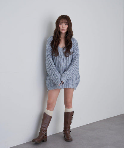 【RAY CASSIN】V領寬鬆針織衫