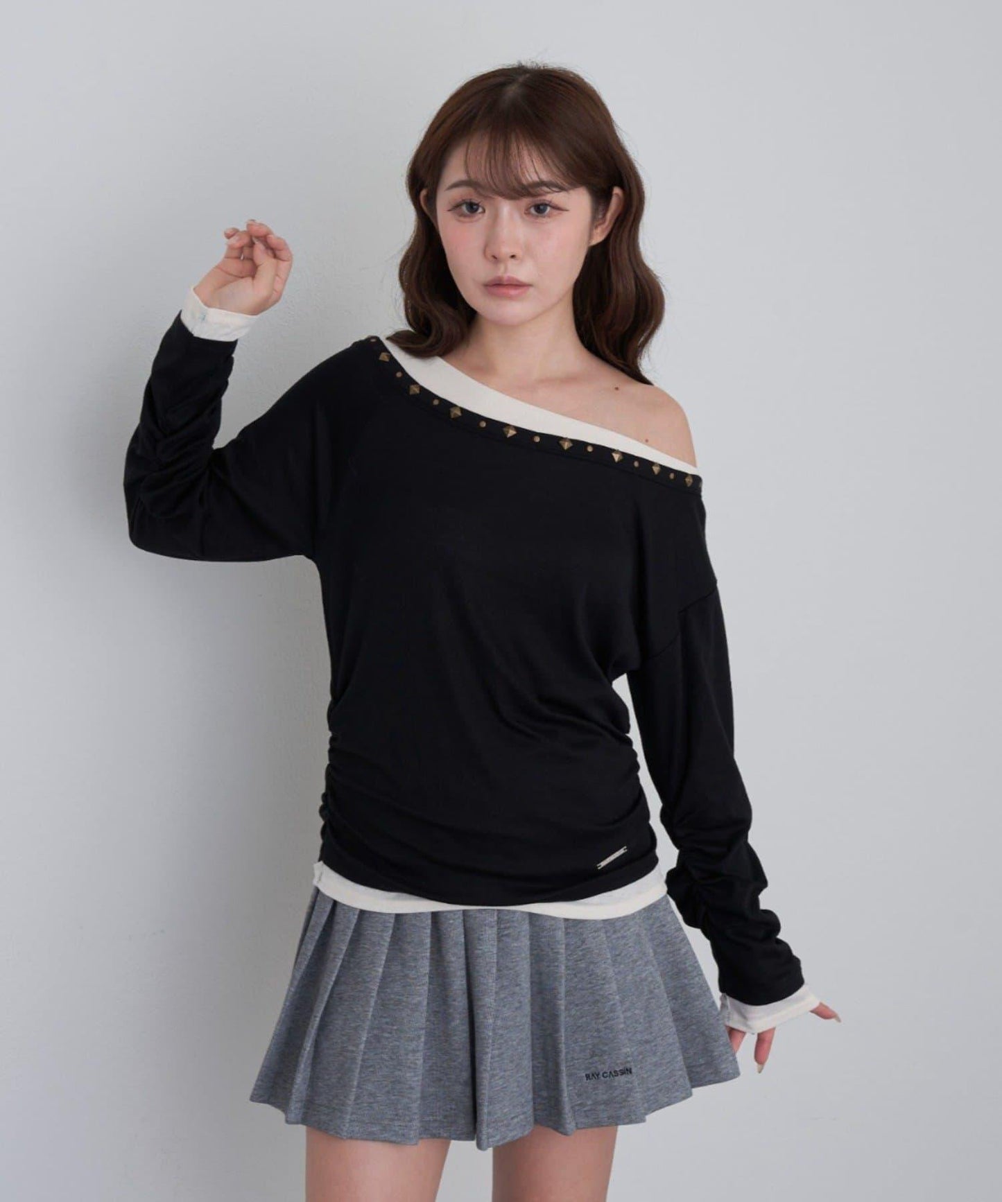 【RAY CASSIN】鉚釘裝飾疊穿長袖T恤