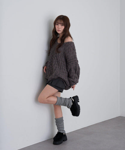 【RAY CASSIN】V領寬鬆針織衫