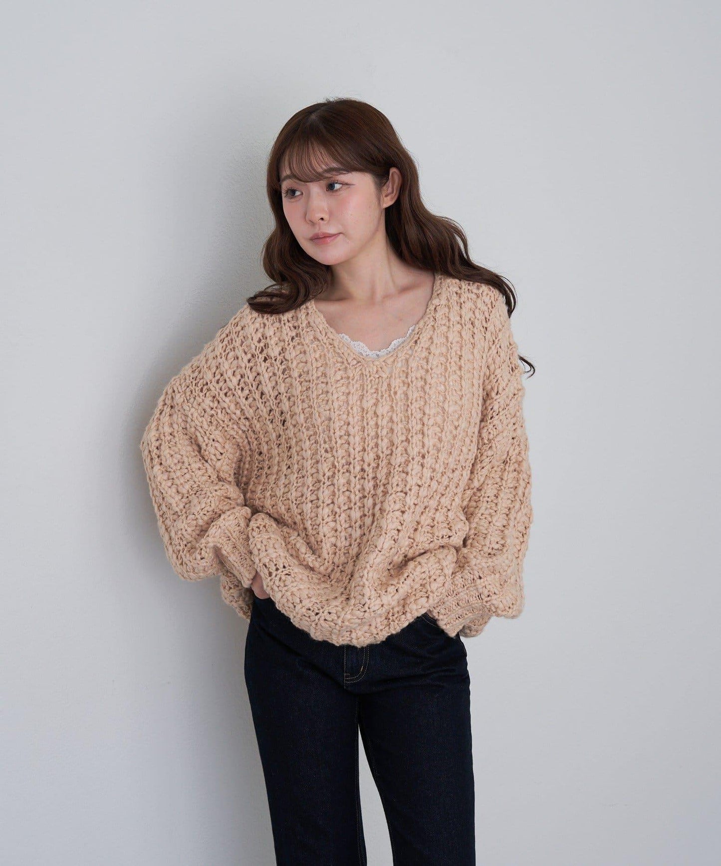 【RAY CASSIN】V領寬鬆針織衫