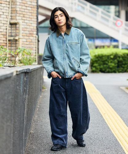 寬鬆版型漂白工藝彎曲燈芯絨長褲