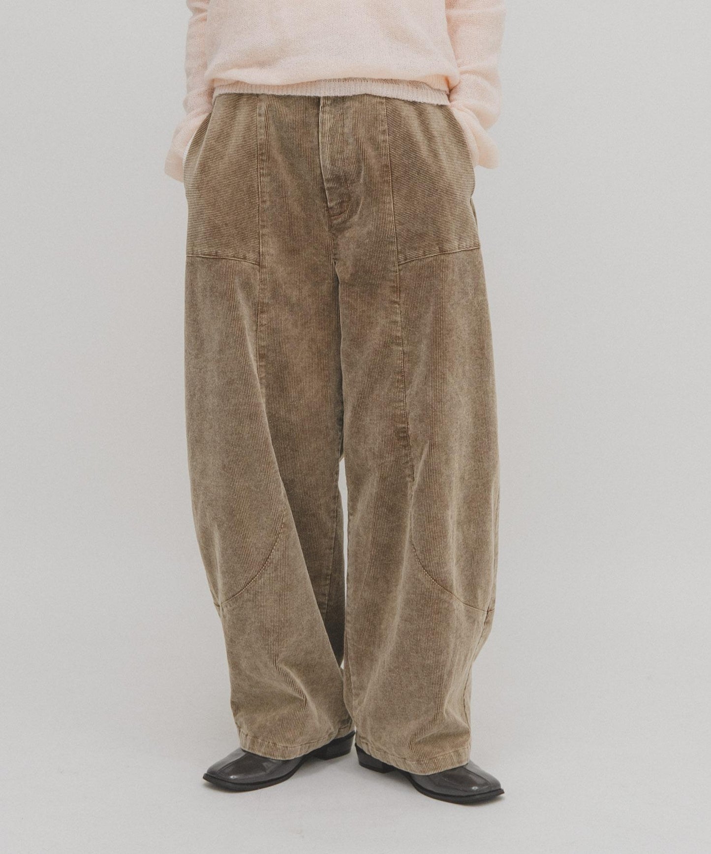 燈芯絨繭型長褲