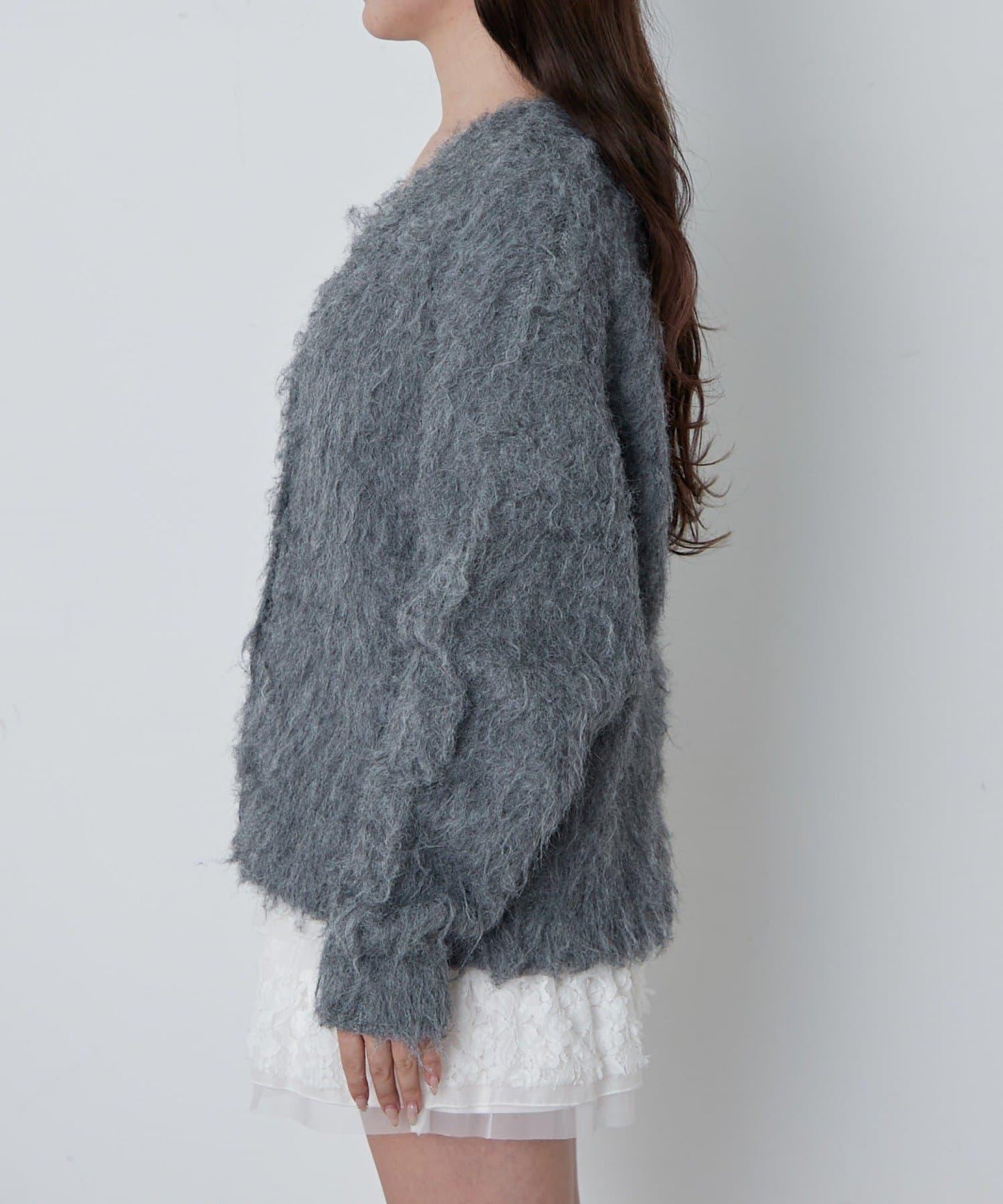 【RAY CASSIN】長毛V領寬鬆開衫