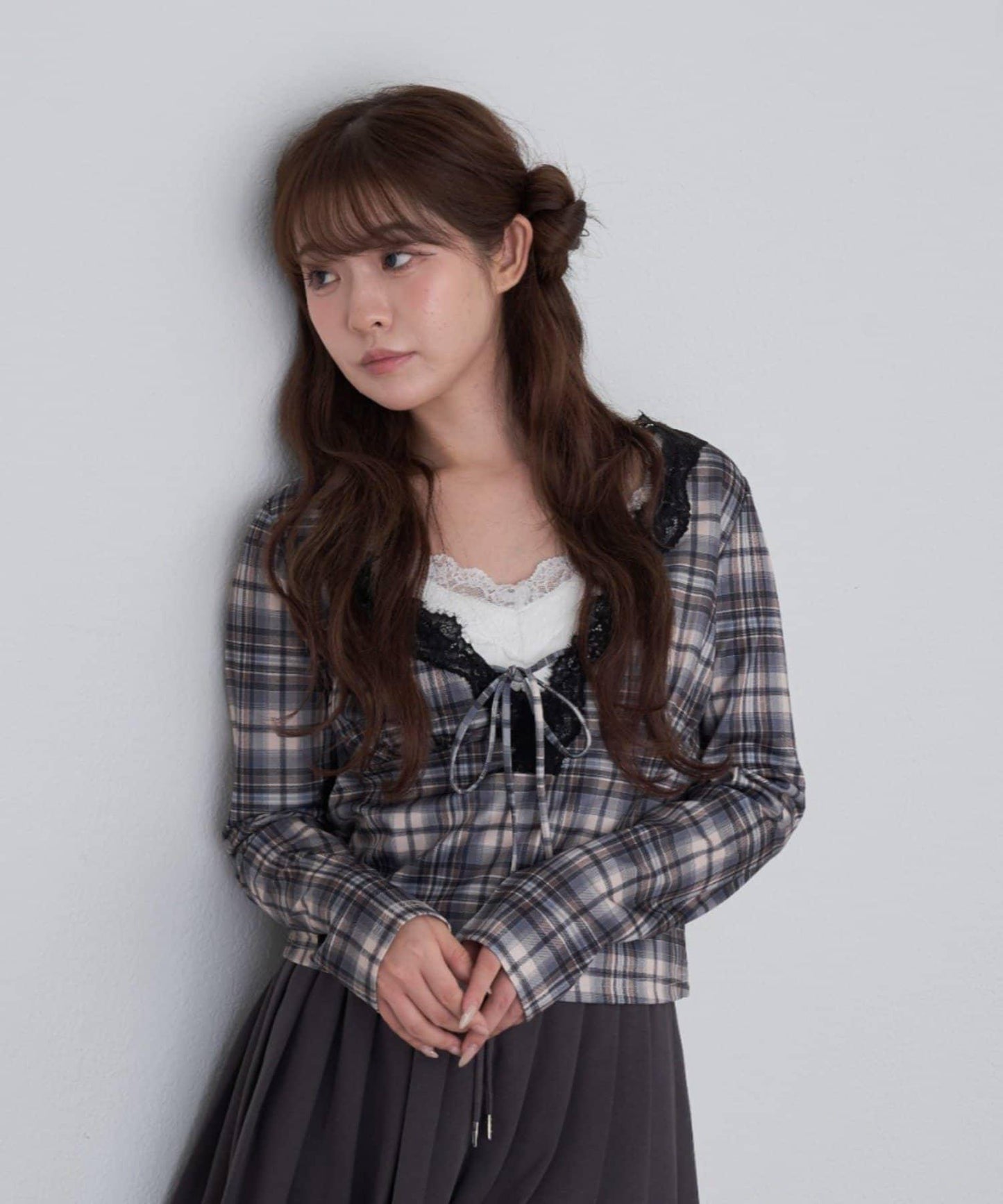 蕾絲拼接長袖T恤