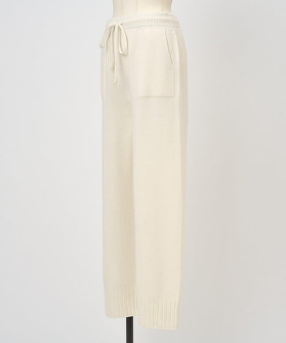 《UMARMUNG》羊毛針織長褲