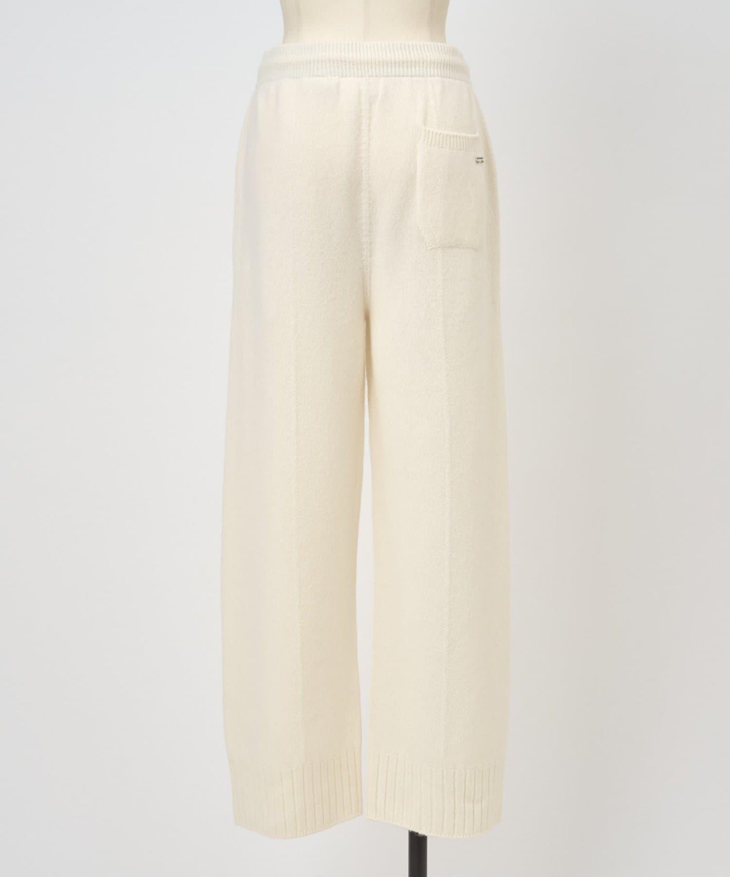 《UMARMUNG》羊毛針織長褲