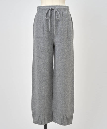 《UMARMUNG》羊毛針織長褲