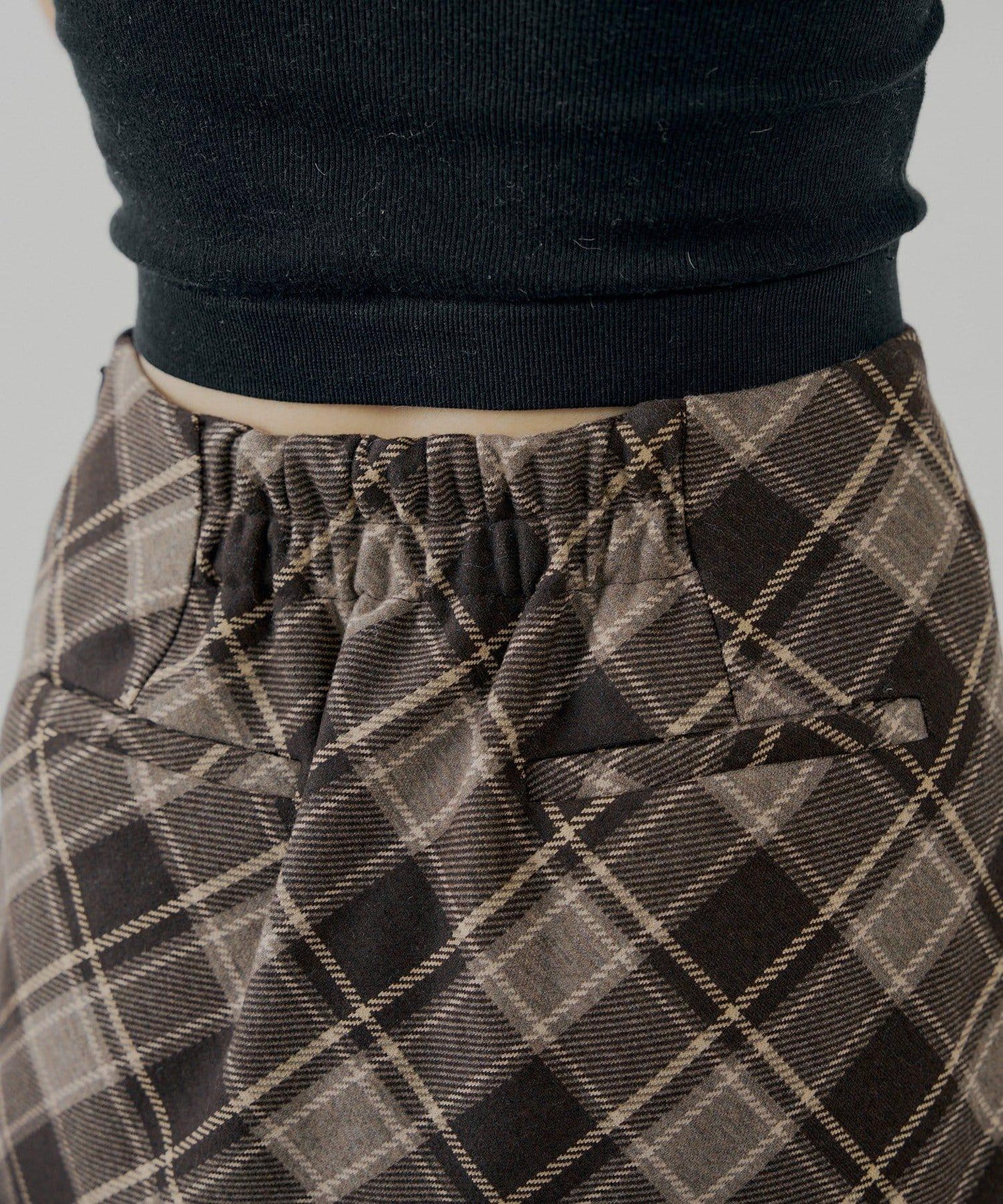 Chico 下襬毛絨 修身迷你半身裙