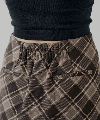 Chico 下襬毛絨 修身迷你半身裙