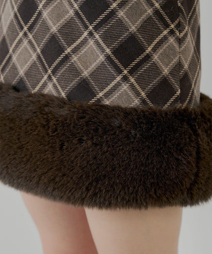 Chico 下襬毛絨 修身迷你半身裙