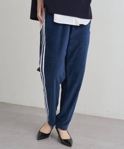 adidas 天鵝絨運動長褲