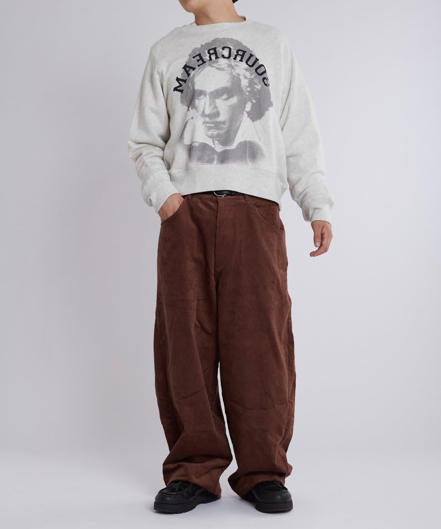 【WHO'S WHO gallery】KOOKYN燈芯絨彎腿褲