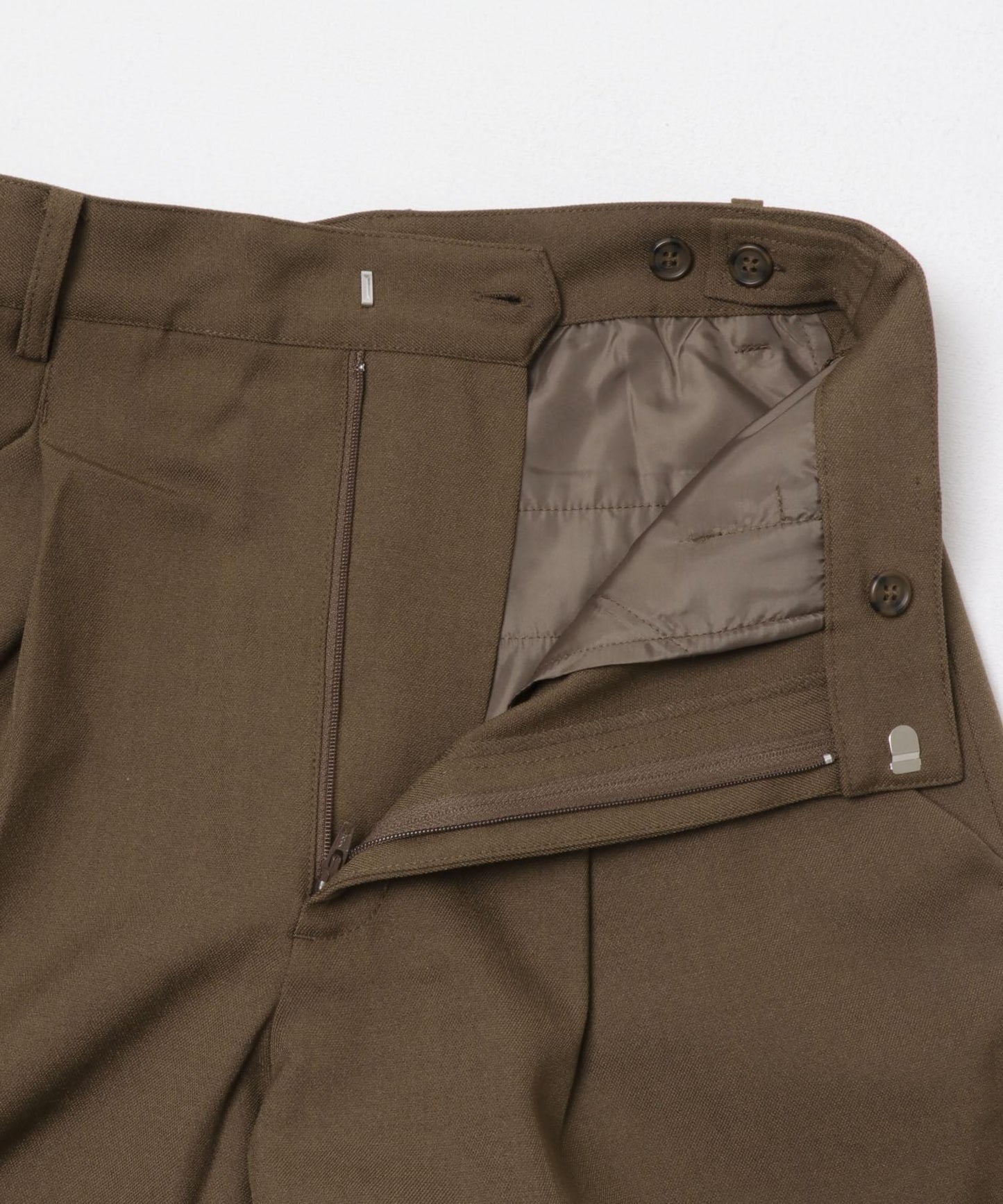 桶型褶皺西裝褲