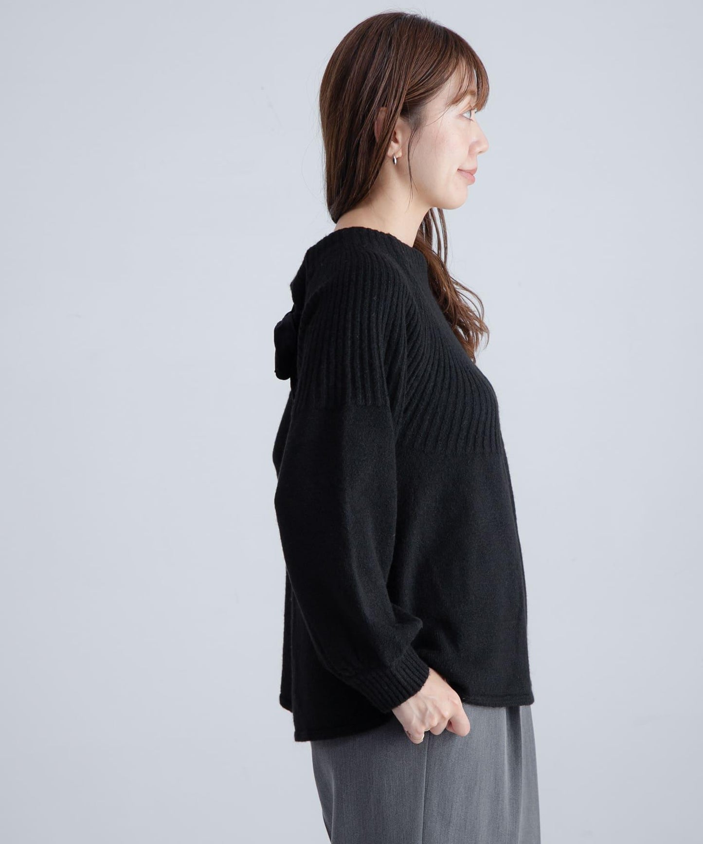 後背蝴蝶結柔軟針織衫