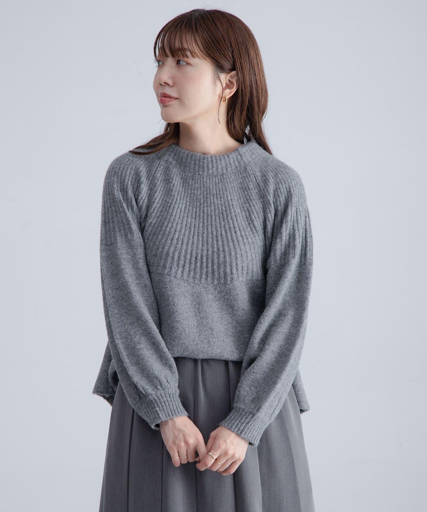 後背蝴蝶結柔軟針織衫