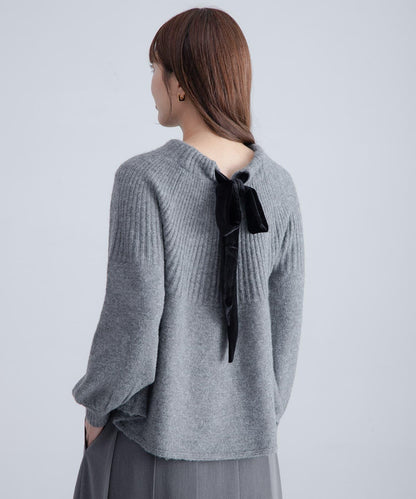 後背蝴蝶結柔軟針織衫