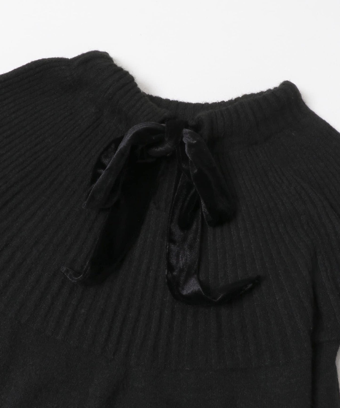 後背蝴蝶結柔軟針織衫