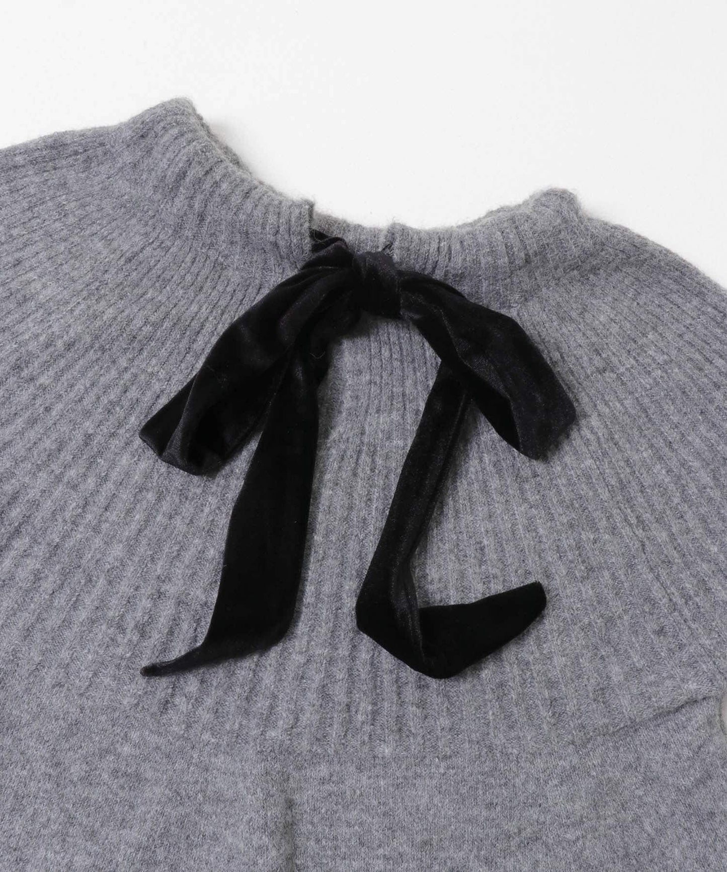 後背蝴蝶結柔軟針織衫