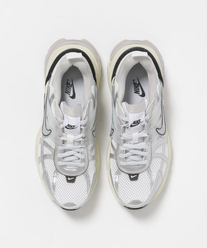 NIKE 女士V2K跑鞋