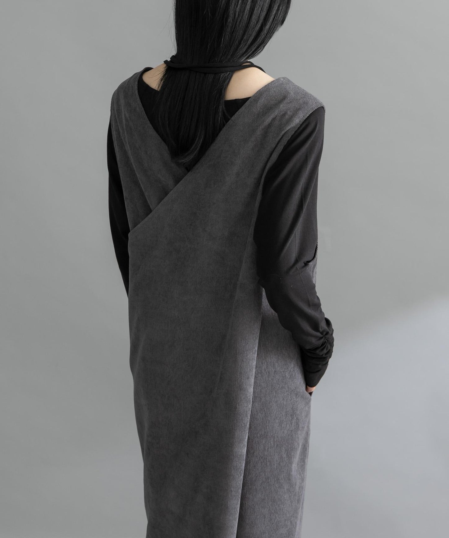 燈芯絨吊帶連衣裙