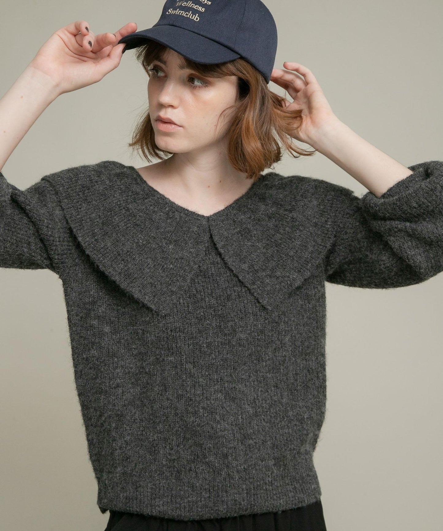 荷葉邊領針織衫