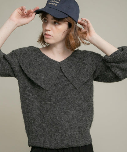 荷葉邊領針織衫