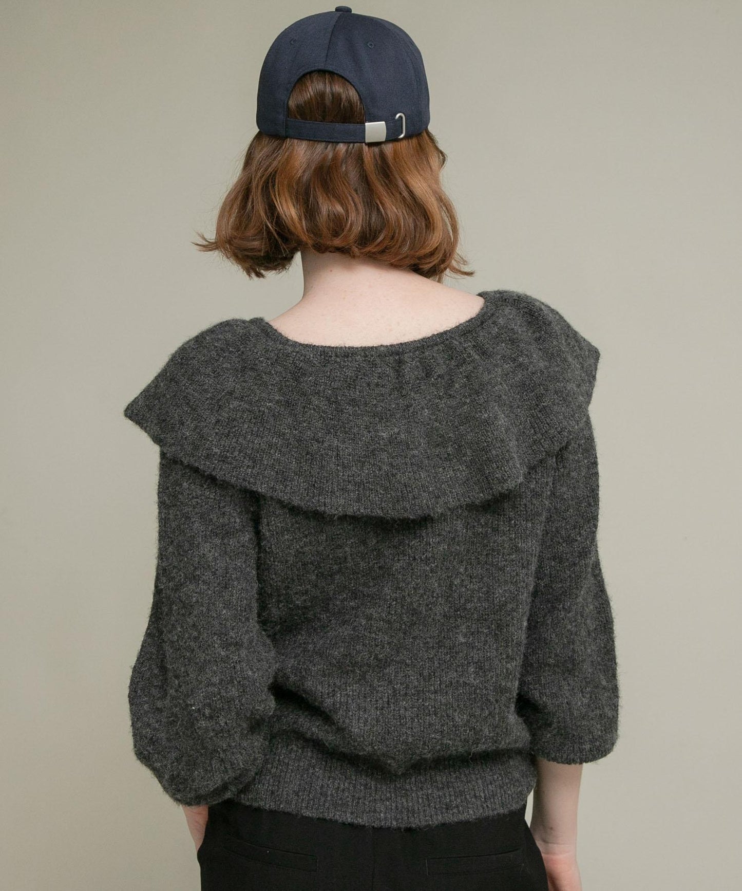 荷葉邊領針織衫