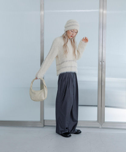 線條設計長毛針織衫